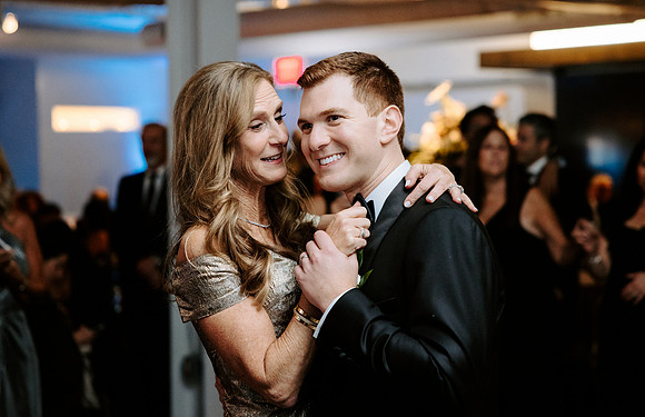 LoadingDockWeddingPhotographer55