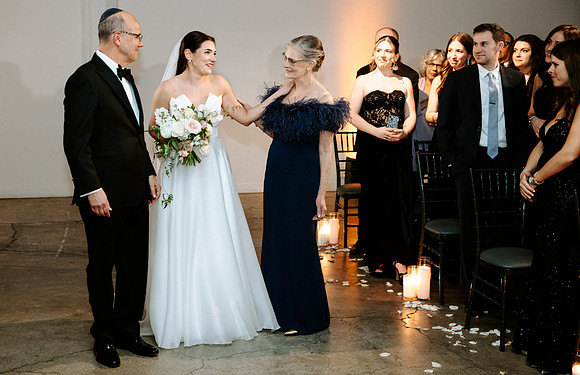 LoadingDockWeddingPhotographer25